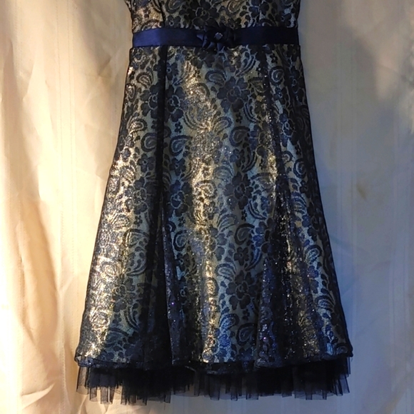 Jona Michelle Dress - Picture 3 of 6